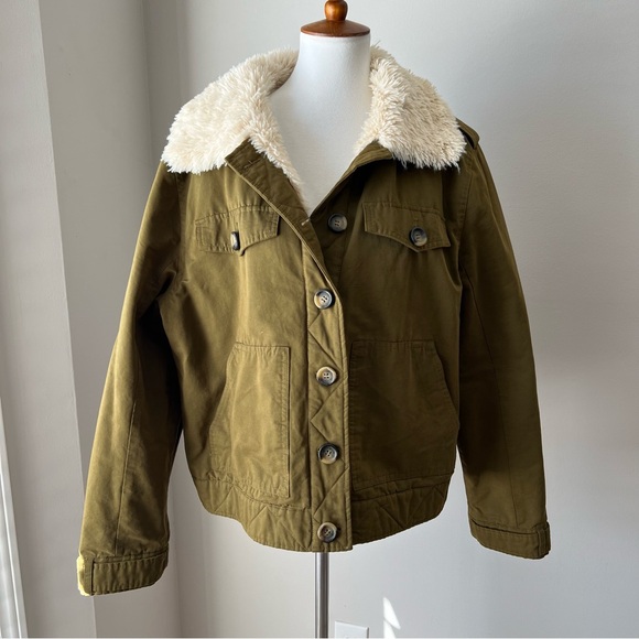 Forever 21 Olive Green Jacket with Fur Lining - Picture 1 of 6